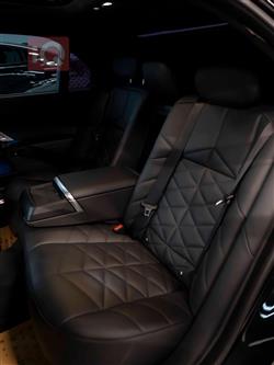 بي ام دبليو الفئة 7